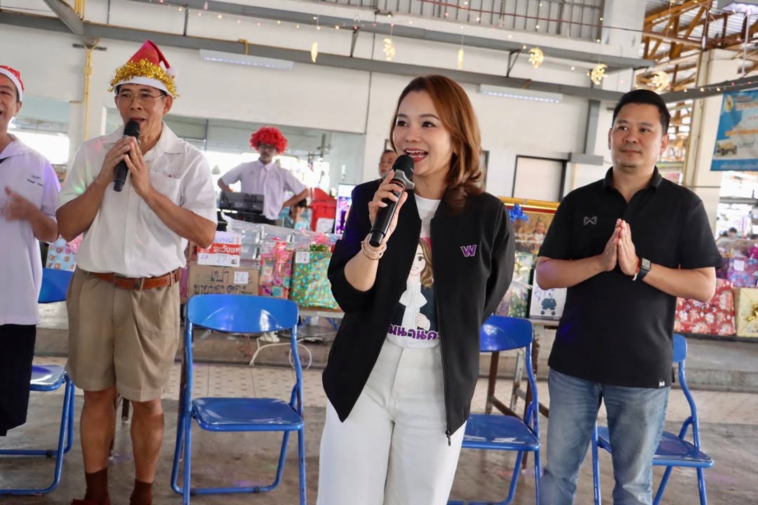 รองนายกเทศมนตรีนครพิษณุโลก ร่วมกิจกรรมวันเด็กแห่งชาติ ณ ตลาดสดเทศบาล5 (บ้านคลอง) 🎉