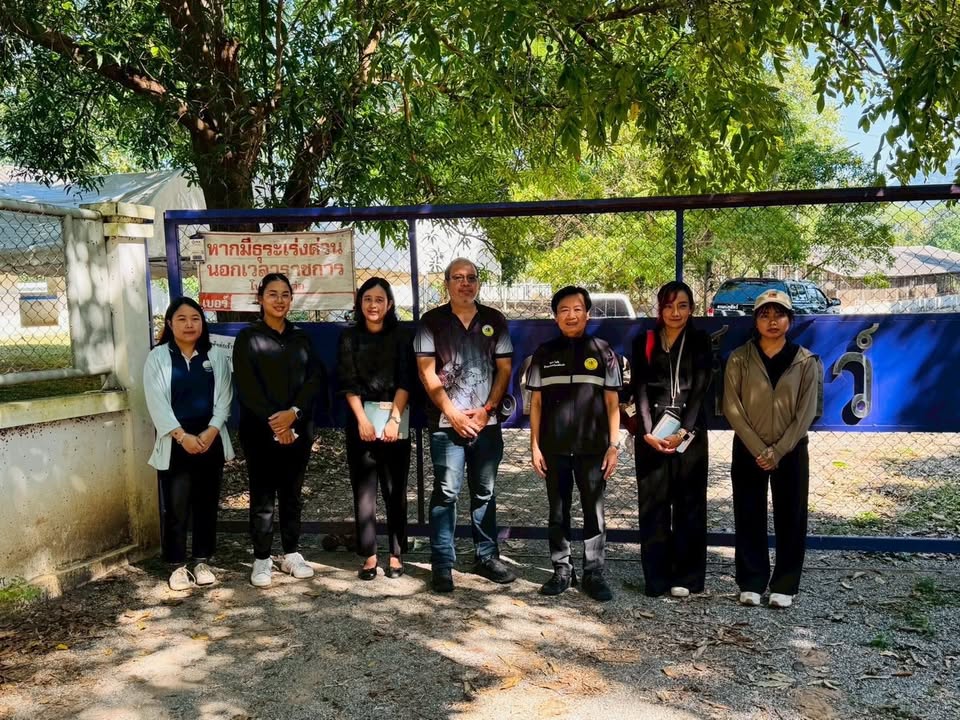 วันพุธที่ 24 ธันวาคม 2568 นายศิริชิน หาญพิทักษ์พงศ์  นายกเทศมนตรีนครพิษณุโลก มอบหมายให้ ￼ผู้อำนวยการส่วนส่งเสริมอนามัยสิ่งแวดล้อม พร้อมด้วยเจ้าหน้าที่งานสัตวแพทย์ ต้อนรับคณะเจ้าหน้าที่จากกองสวัสดิการสัตว์และสัตว์แพทย์บริการ กรมปศุสัตว์ และสำนักงานปศุสั...