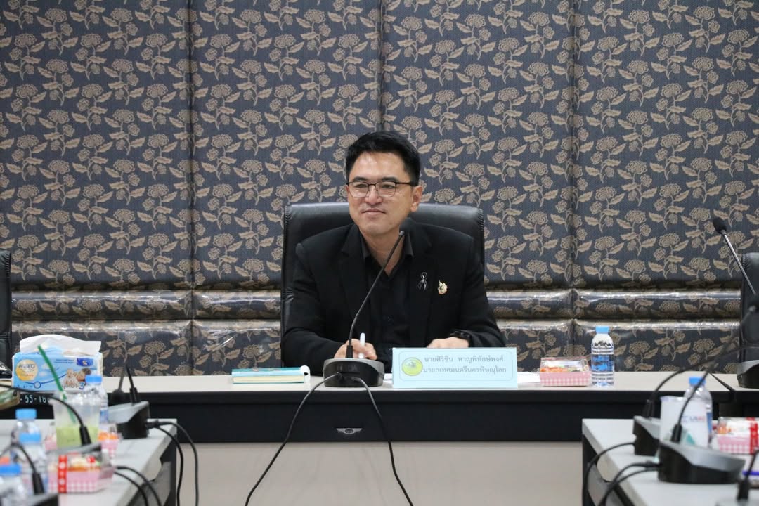 เทศบาลนครพิษณุโลกประชุมชี้แจงการรับสมัครสมาชิกกองทุนสวัสดิการชุมชน (กองทุนวันละบาท)