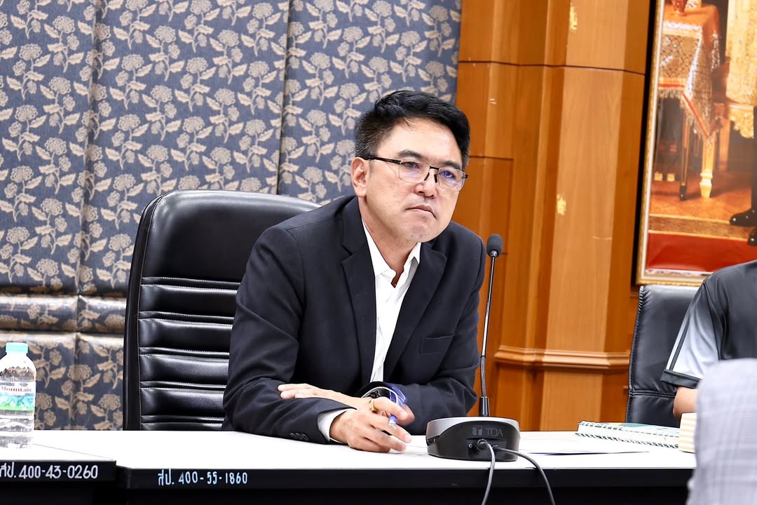 🚣 เทศบาลนครพิษณุโลก จับมือ อบจ.พิษณุโลก ประชุมเตรียมความพร้อมจัดแข่งเรือยาวชิงถ้วยพระราชทาน