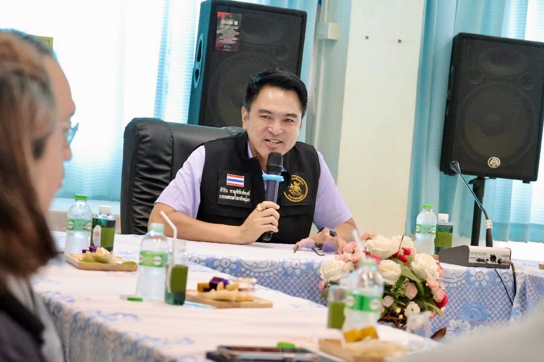 🏫✨ นายกเทศมนตรีนครพิษณุโลก ตรวจเยี่ยมโรงเรียนเทศบาล 5 วัดพันปี มุ่งยกระดับคุณภาพการศึกษาและสร้างความเชื่อมั่นแก่ผู้ปกครอง 👩‍🏫📚