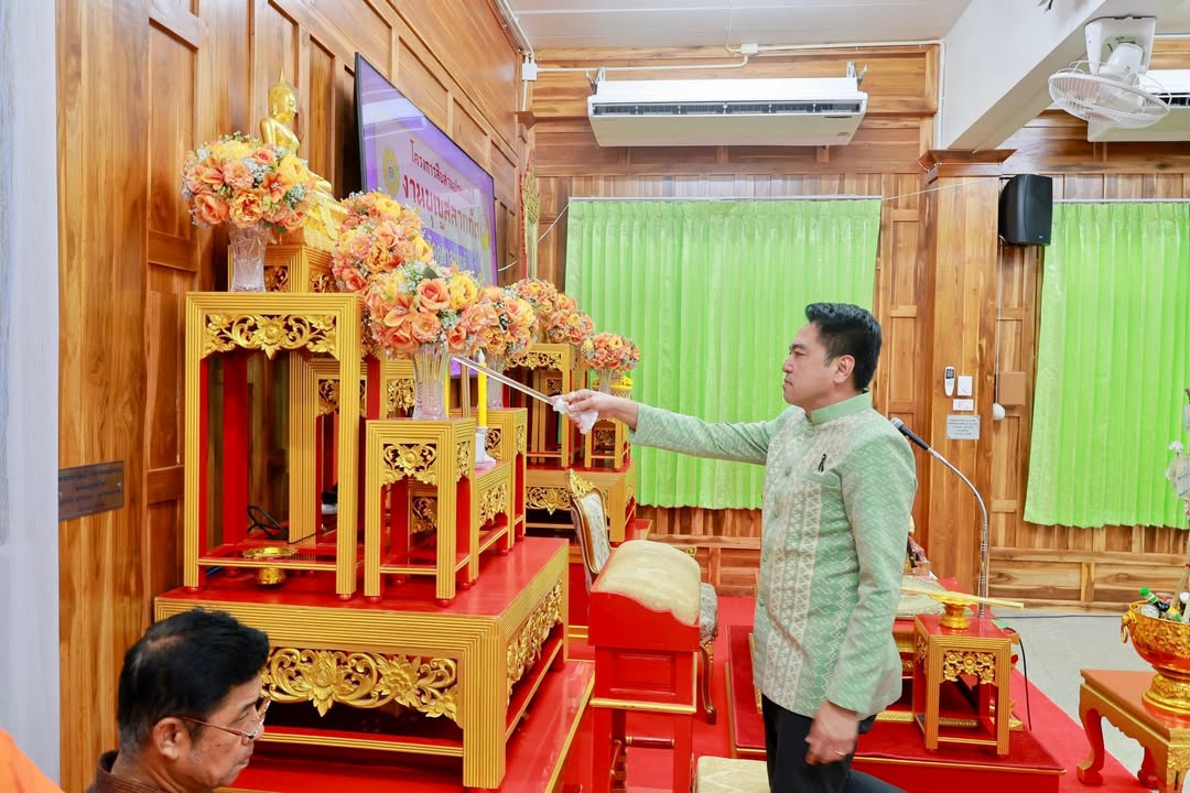 นายกเทศมนตรีนครพิษณุโลก เป็นประธานงานสืบสานประเพณีบุญสลากภัต เนื่องในวันวิสาขบูชา🪷🙏🏻