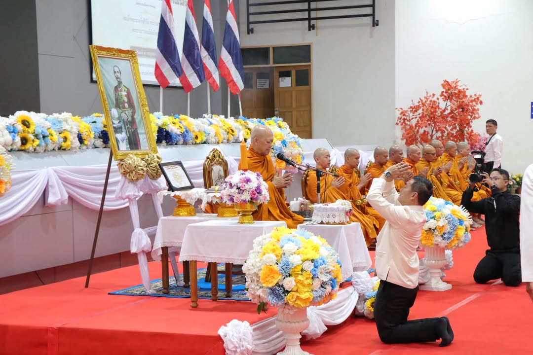 🙏 เทศบาลนครพิษณุโลกร่วมโครงการ “ร้อยใจไทย สืบสานราชธรรม ทั้งแผ่นดิน” น้อมอุทิศถวายเป็นพระราชกุศล