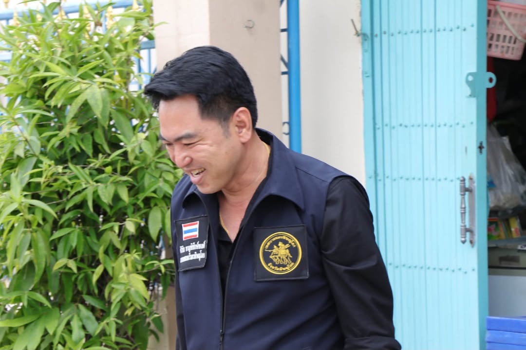 นายกเทศมนตรีนครพิษณุโลก ลงพื้นที่ตรวจสอบฝาท่อระบายน้ำและระบบระบายน้ำ
