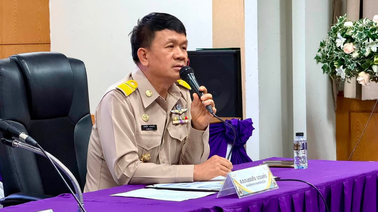 เทศบาลนครพิษณุโลกต้อนรับคณะศึกษาดูงานจากเทศบาลตำบลหนองใหญ่ จังหวัดชลบุรี