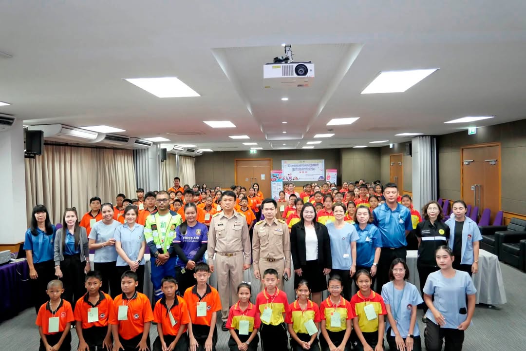 เทศบาลนครพิษณุโลก จัดอบรม “เยาวชนรุ่นใหม่ รู้เท่าทันภัยใกล้ตัว” รุ่นที่ 2