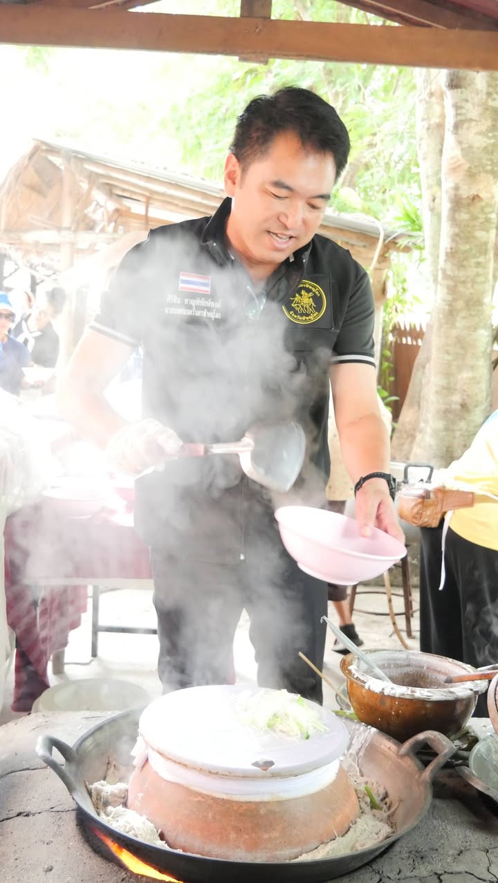 📣 เทศบาลนครพิษณุโลก ลุยศึกษาดูงานบ้านนาต้นจั่น มุ่งพัฒนาศักยภาพผู้สูงอายุสู่เมืองยั่งยืน 🌳✨