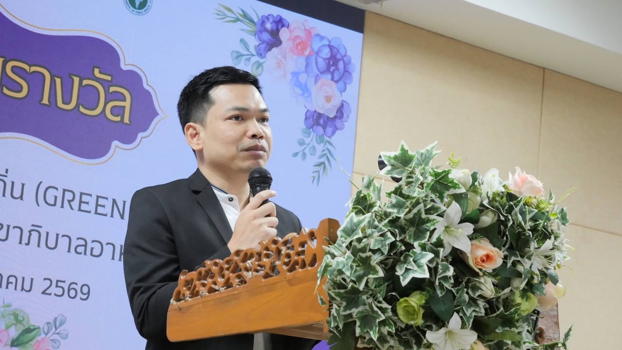 (อัลบั้มชุดที่ 1) เทศบาลนครพิษณุโลก มอบโล่และเกียรติบัตร ยกระดับมาตรฐานโรงแรมสีเขียวและสุขาภิบาลอาหาร