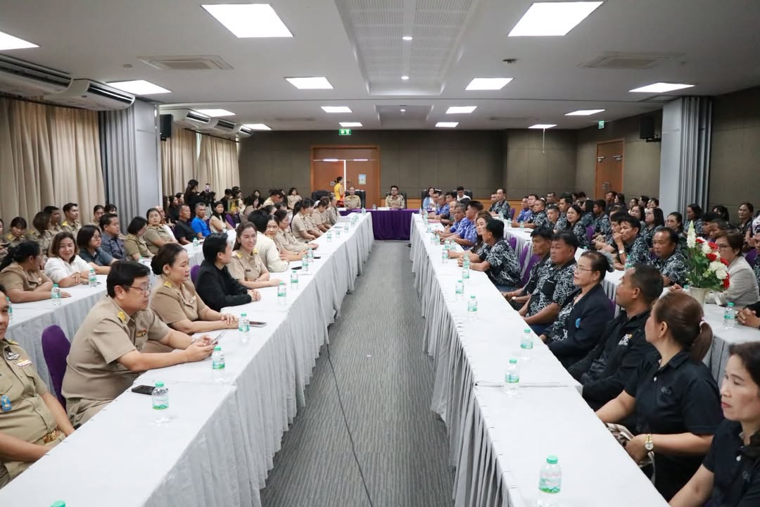 เทศบาลนครพิษณุโลกให้การต้อนรับผู้ผ่านการสรรหาให้ดำรงตำแหน่งที่สูงขึ้นในสายงานผู้บริหาร