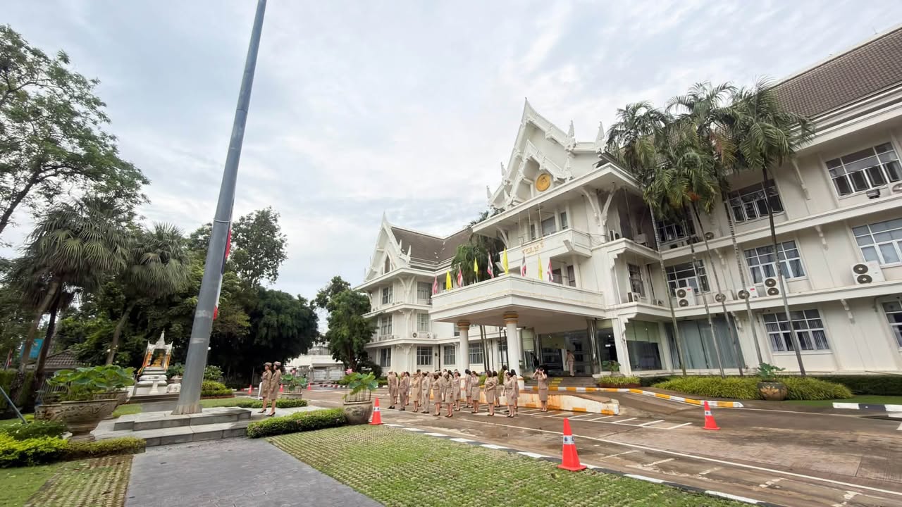 เทศบาลนครพิษณุโลก จัดกิจกรรมเคารพธงชาติ 🇹🇭🫡