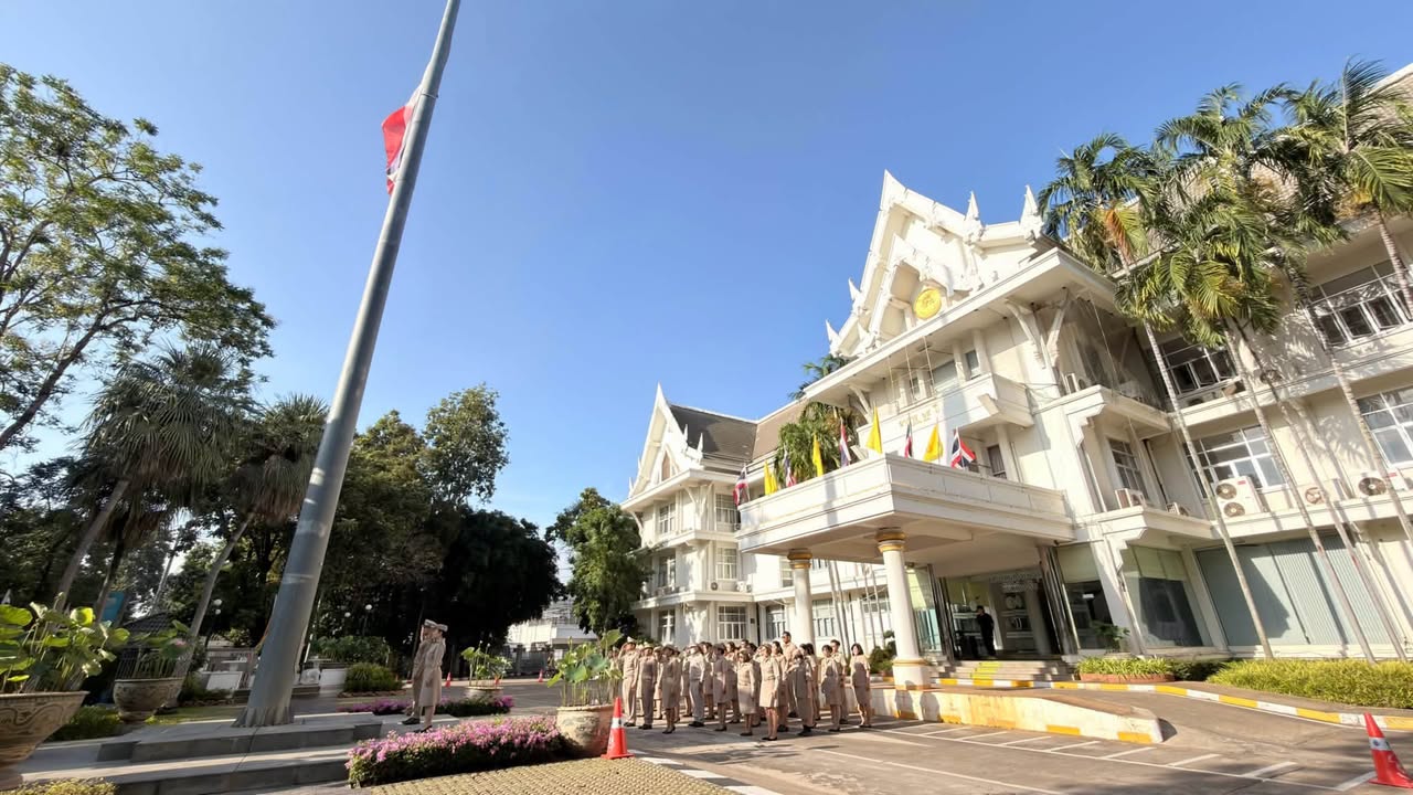 เทศบาลนครพิษณุโลก จัดกิจกรรมเคารพธงชาติ 🇹🇭🫡