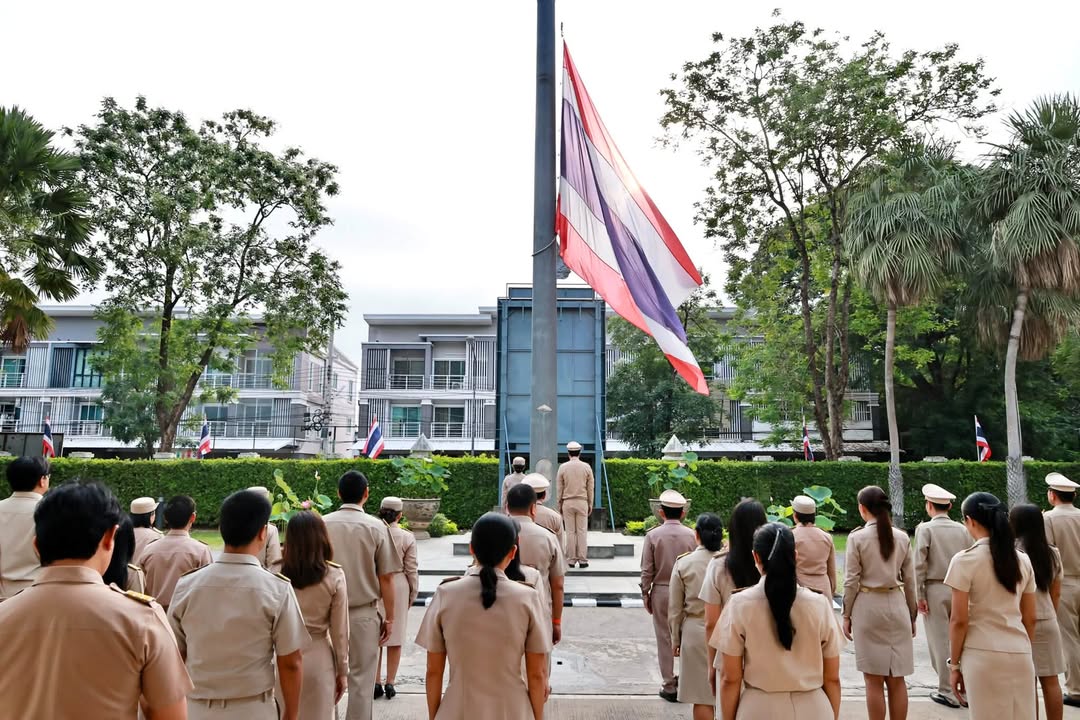 เทศบาลนครพิษณุโลก จัดกิจกรรมเคารพธงชาติ 🇹🇭🫡