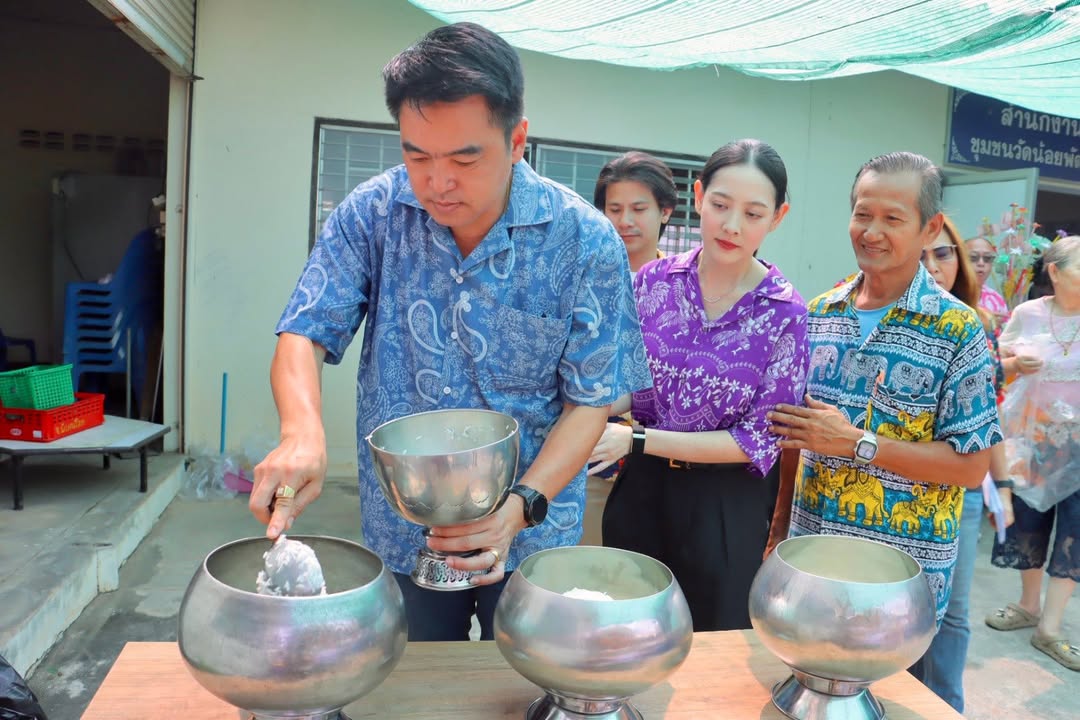 เทศบาลนครพิษณุโลก ร่วมพิธีทำบุญกลางบ้าน ชุมชนวัดน้อยพัฒนา