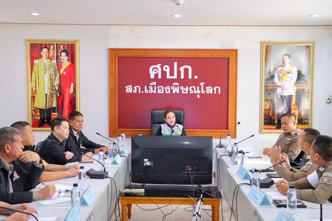 เทศบาลนครพิษณุโลก ร่วมประชุม กต.ตร. สภ.เมืองพิษณุโลก ติดตามการทำงานตำรวจเพื่อประชาชน