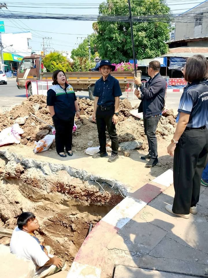 🛠️ เทศบาลนครพิษณุโลก ลุยงานเชิงรุก! เร่งซ่อมบำรุง-ปรับปรุงเมืองเพื่อประชาชน