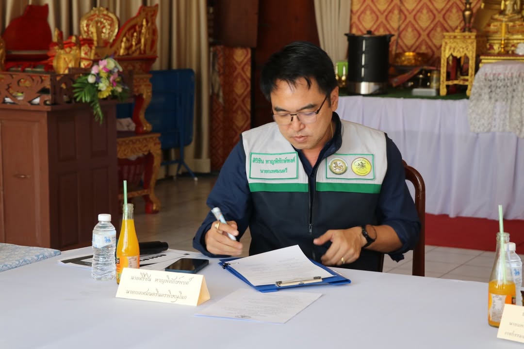 เทศบาลนครพิษณุโลก ร่วมพิธีลงนามประกาศนโยบายโครงการ “วัด ประชา รัฐ สร้างสุข”