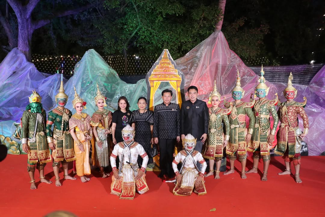 เทศบาลนครพิษณุโลก ร่วมพิธีเปิดโครงการจัดการแสดง “โขนในวัง” สืบสานศิลปวัฒนธรรมไทย ส่งเสริมการท่องเที่ยวเชิงวัฒนธรรม